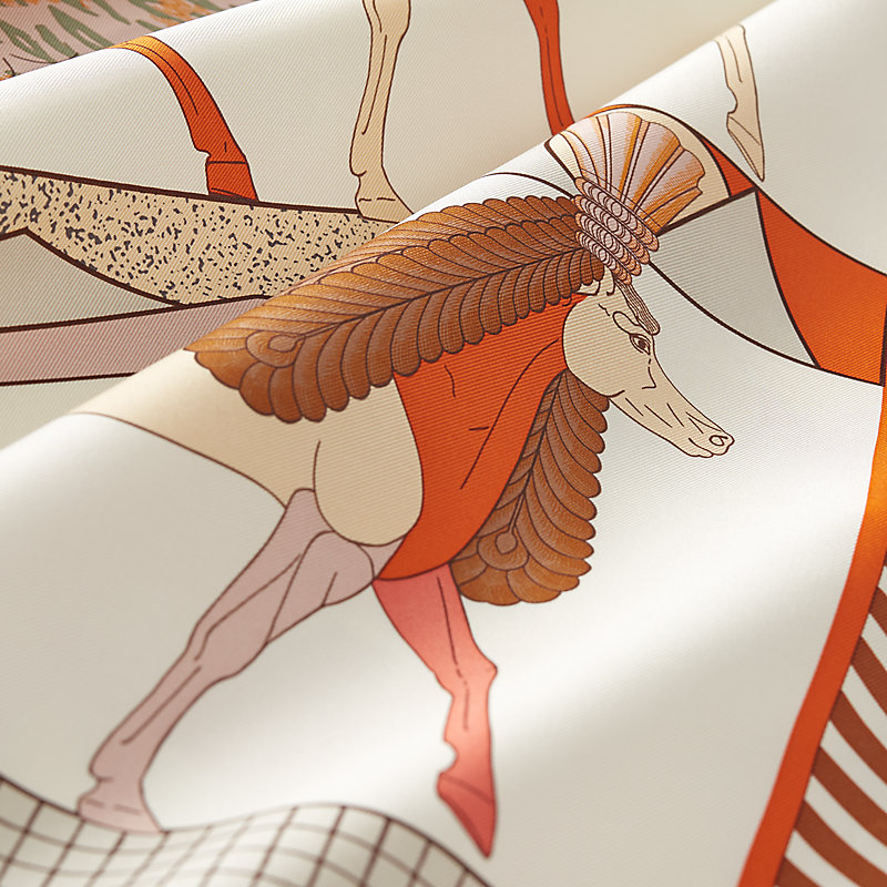 A Toute Allure scarf 90 - Beige | Hermès USA